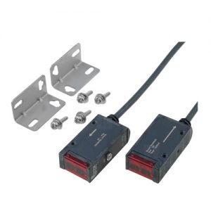 OMRON PHOTOELECTRIC SENSOR E3S AT11